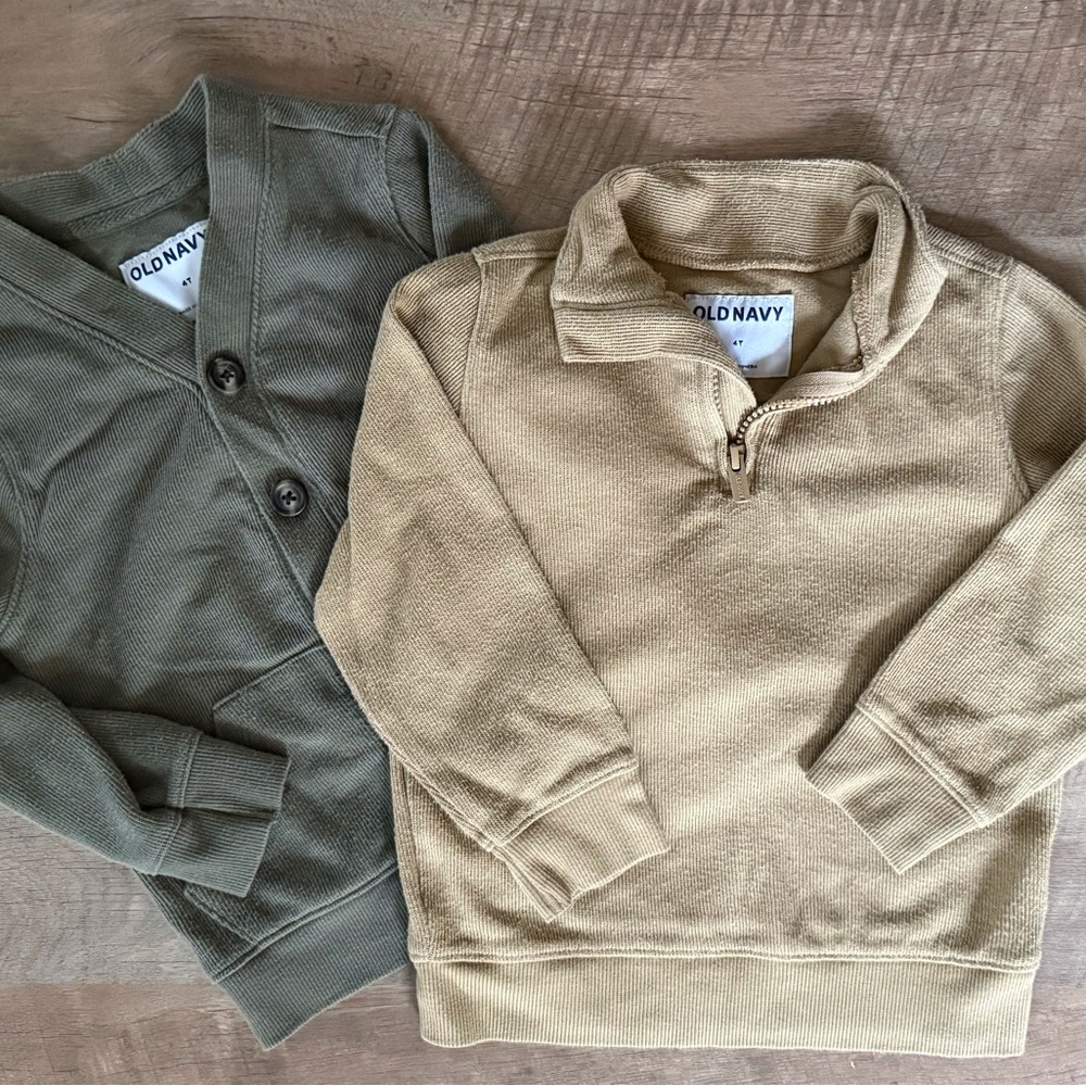Boy’s Old Navy Sweaters